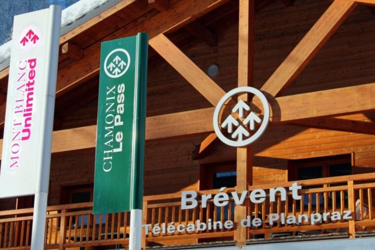 Chamonix Brevent Lift Pass Office