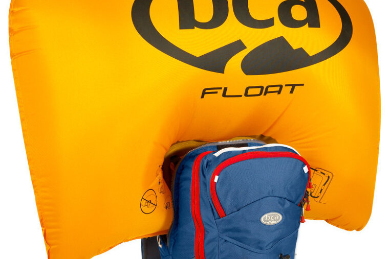 BCA Float 32 backpack